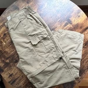 L.L. Bean womens zip off pants. Size: L.